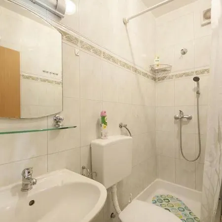Mira -one Bedroom With Terrace And Sea View A1 Apartment Splitska