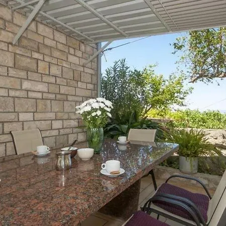 Mira -one Bedroom With Terrace And Sea View A1 Apartment
